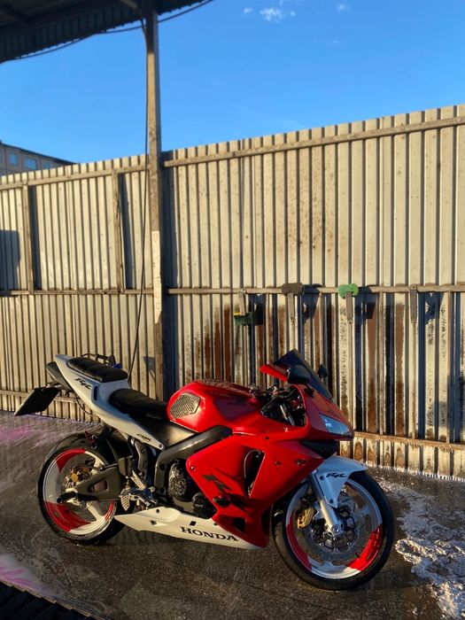 Honda CBR 600RR 2005