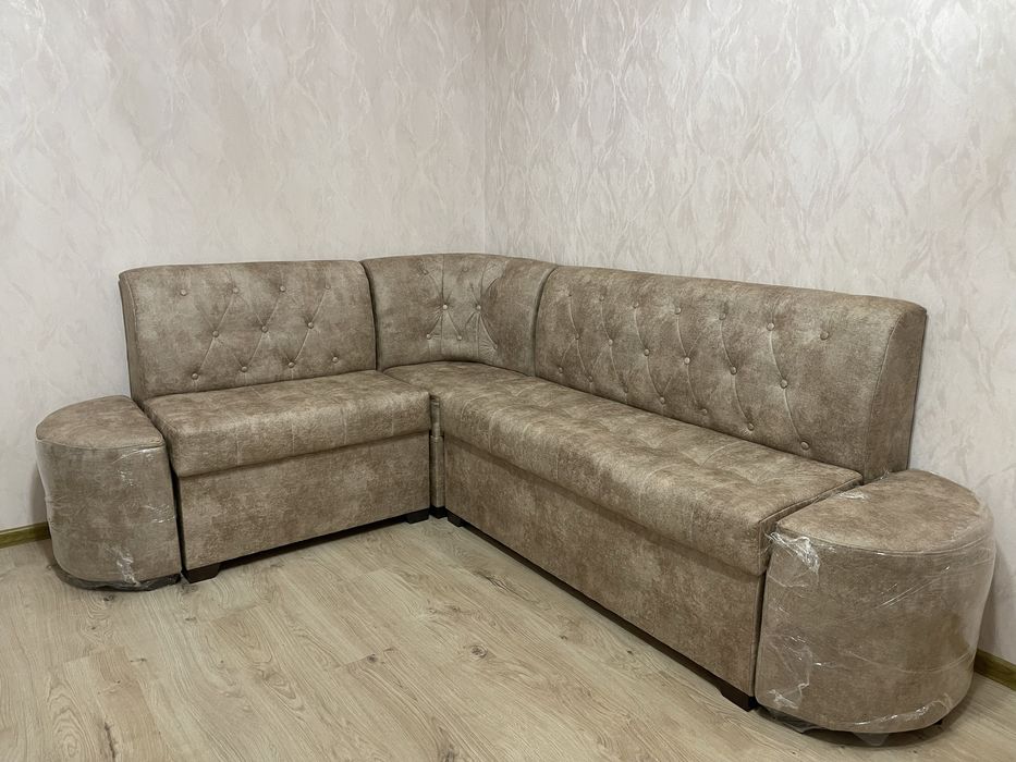 Divan Ugalok mebel