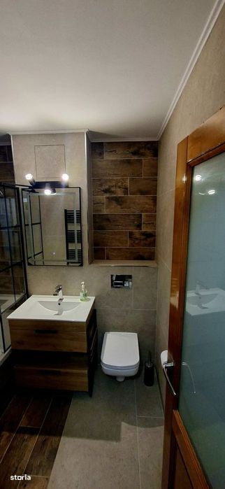 2 camere Tudor , Decomandat / Centrală , mobilat / utilat / PARCARE