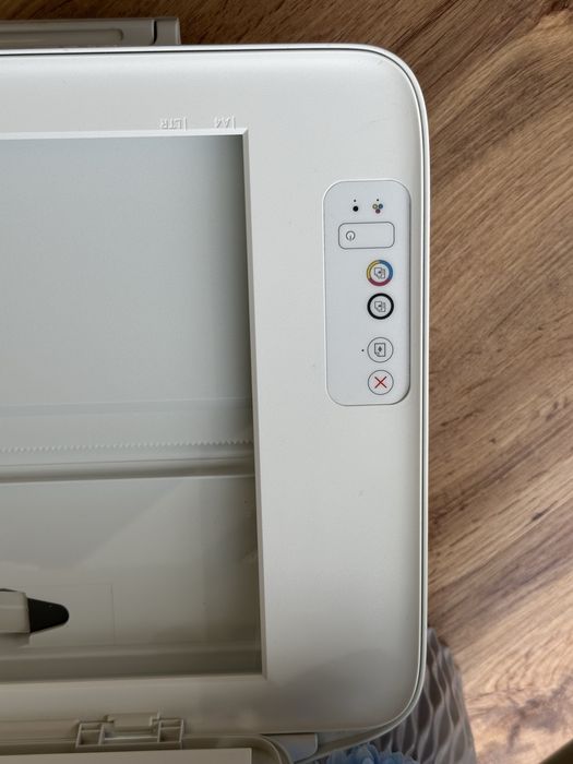 Принтер HP DeskJet 2320