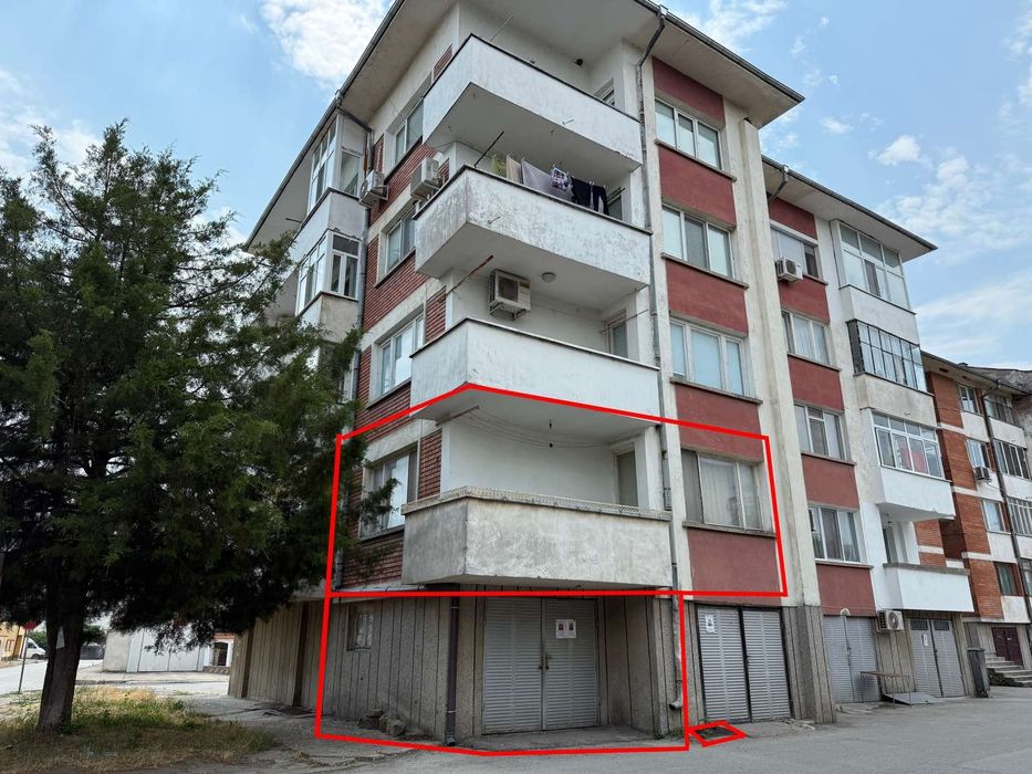 Продава се Многостаен апартамент в Стражица - 115 кв.м за 360 €/кв.м - Снимка #1