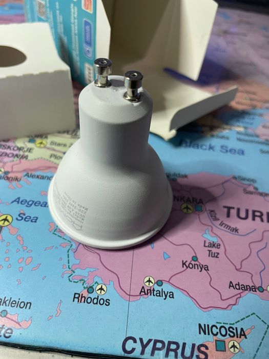 Vand bec smart LED RGB GU10 lumina calda 2700k