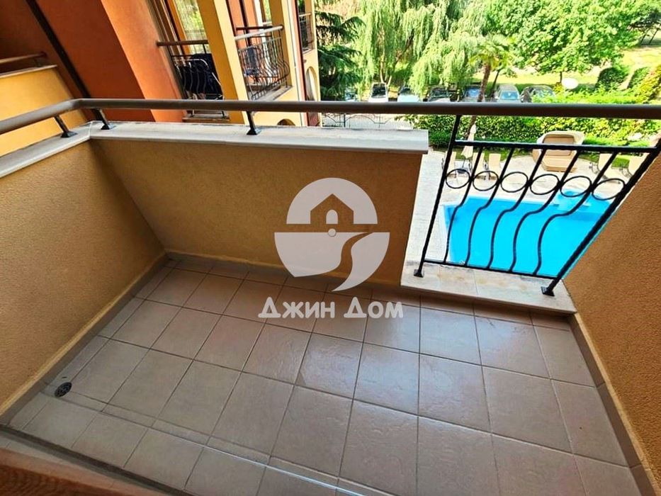 Продава се Тристаен апартамент в к.к. Слънчев бряг - 98 кв.м за 1225 €/кв.м - Снимка #2