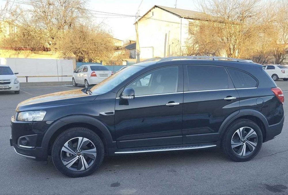 Продается Captiva 3, 2013 год
Состояние: Краска чистая, цвет черный