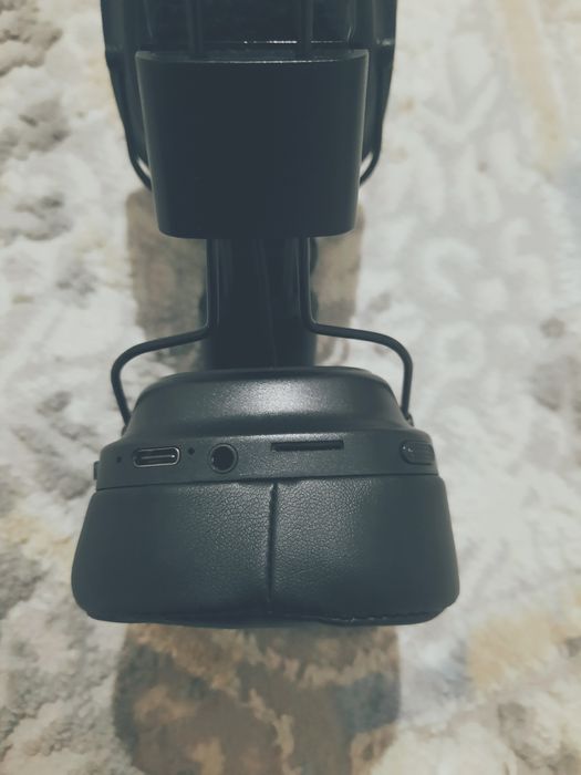 Беспроводные наушники CHEEZLE