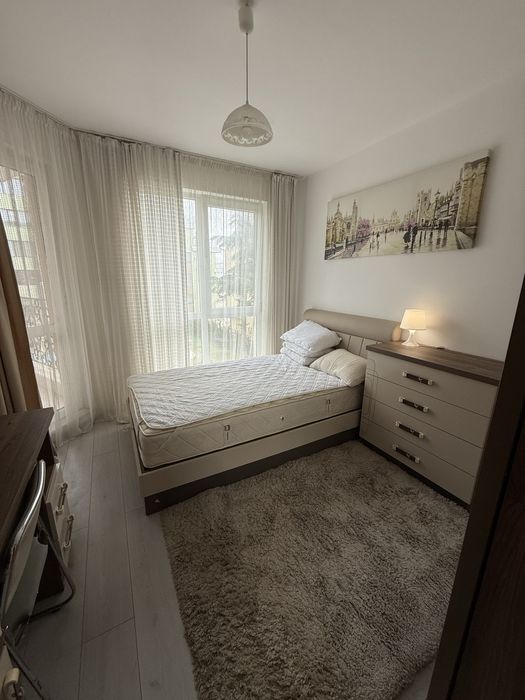 Под наем двустаен кв.Бриз