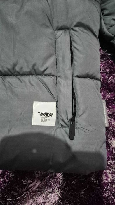 Vand geaca fas impermeabila noua,marimea L