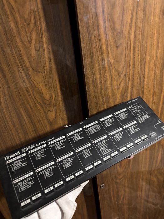 Клавиши роланд  продам