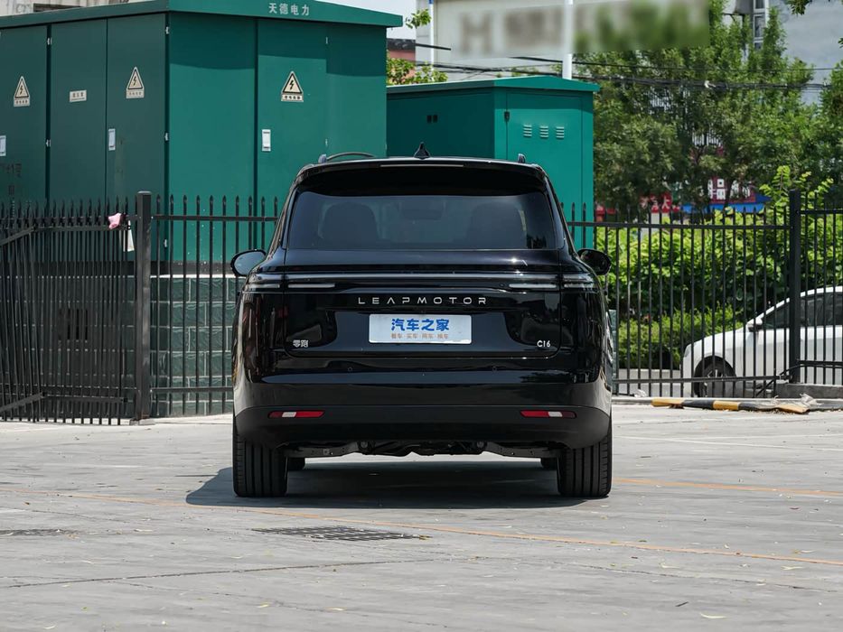Leapmotor C16 3чи доп. опция фулл 2026 рестайлинг в наличии