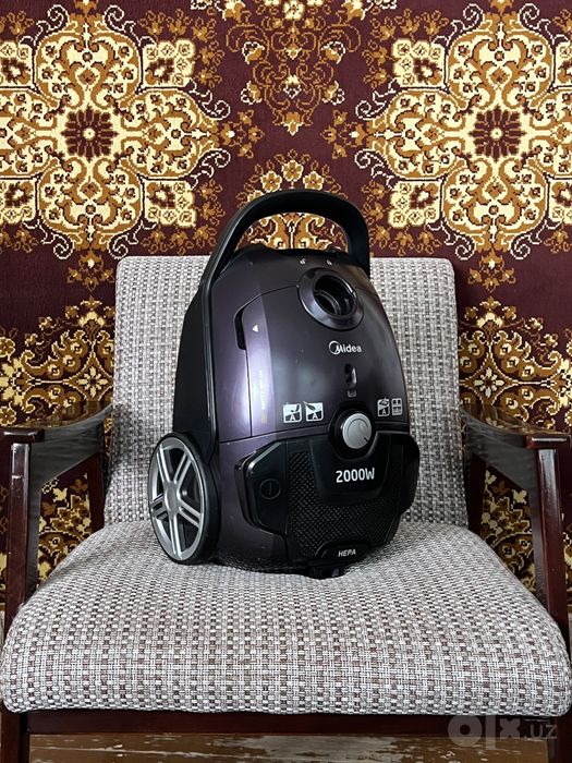 Пылесос Midea MKZC17M