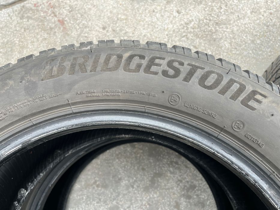 Зимни автомобилни гуми BRIDGESTONE BLIZZAK 225/55/R17