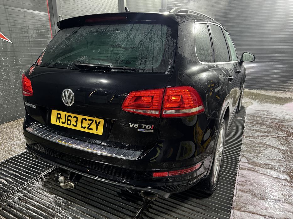 Dezmembrez touareg 7p r line negru CRCA 3.0 tdi panoramic perne led