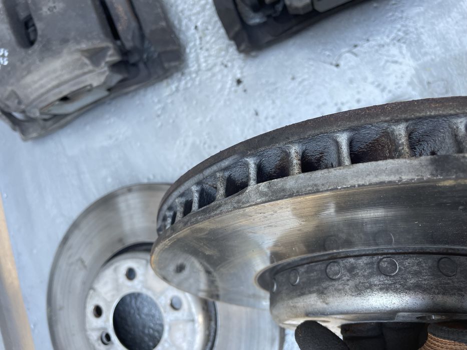 Дискове/ апарати БМВ Ф10/ Ф11, 535и (diskove bmw f10/ f11)