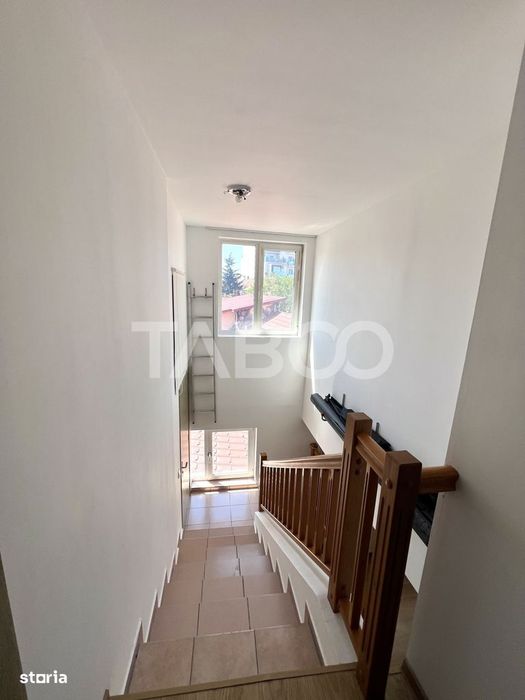 Apartament cu 3 camere pe 2 nivele zona Centrala Piata Abator