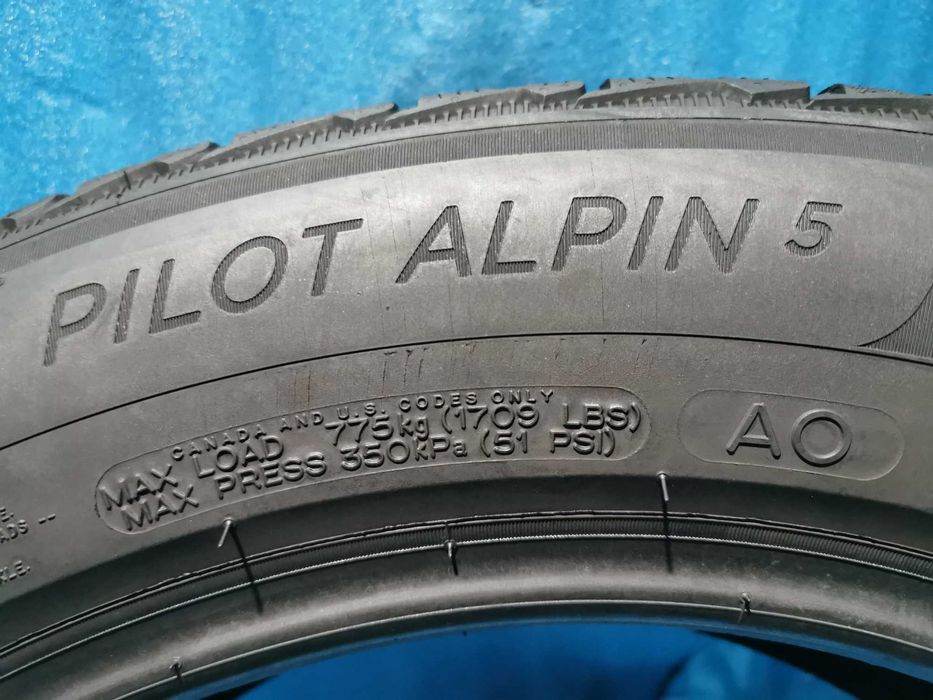 225/60/17 michelin m+s 4 buc