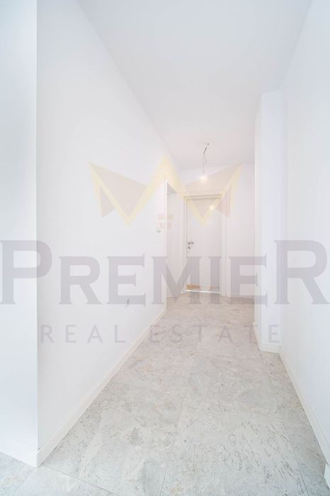 Продава се Тристаен апартамент в Варна, Лятно кино Тракия - 158 кв.м за 1456 €/кв.м - Снимка #2