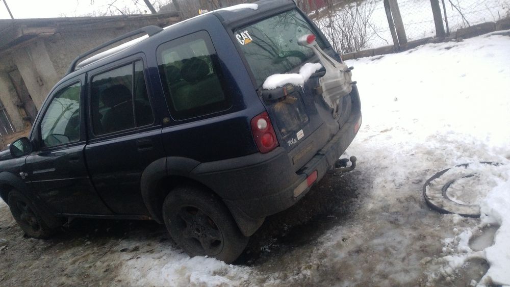 Land rover ferarul de vânzare în treaga sau la pese