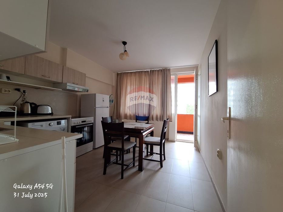 Дава се под наем Четиристаен апартамент в Варна, Чайка - 110 кв.м за 714 € - Снимка #9