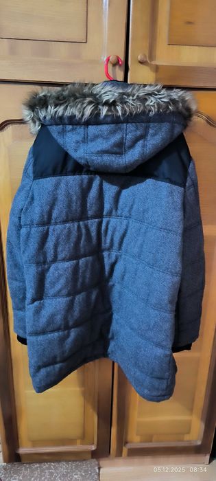 Vând geacă bărbat