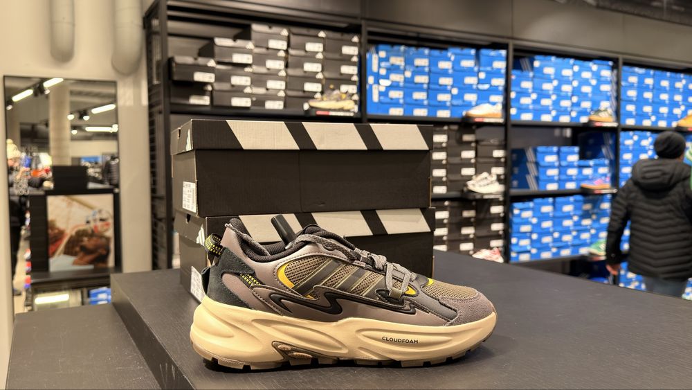 Adidas Ozwave Surge originali la cutie ( marimi 42 si 42.2/3 )