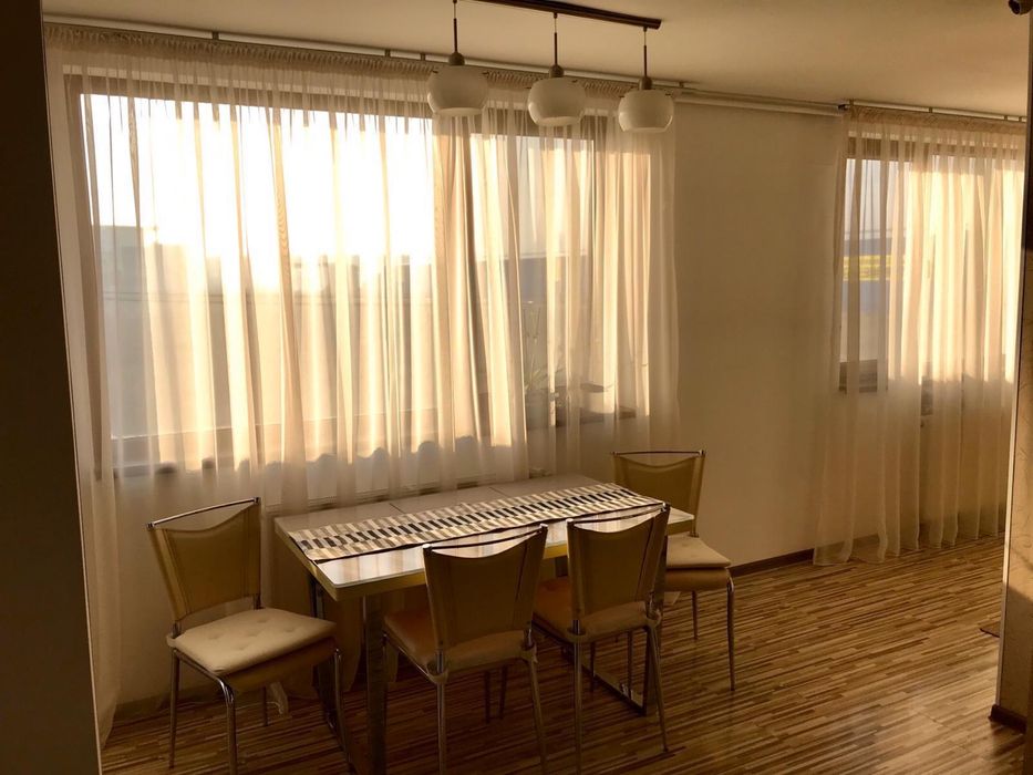 Inchiriez apartament 3 camere Otopeni