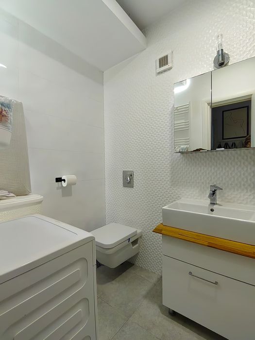PROPRIETAR!!!  Închiriez apartament 2 camere în complex Novum Splaiul Independenței