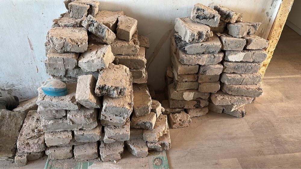 Кирпич продается