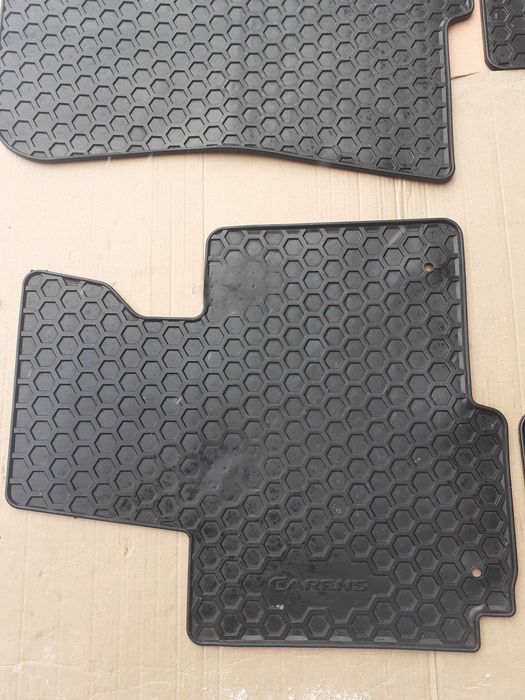 Presuri / covorase auto cauciuc pt. KIA Carens,an 2013 - 2019