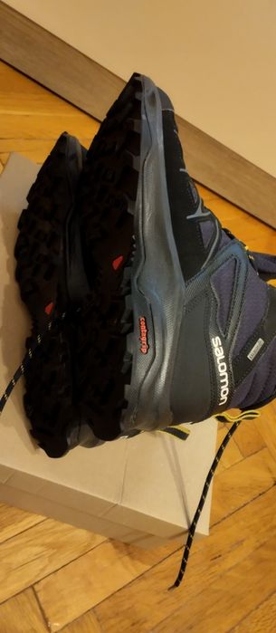Туристически обувки Salomon DAINTREE MID GTX