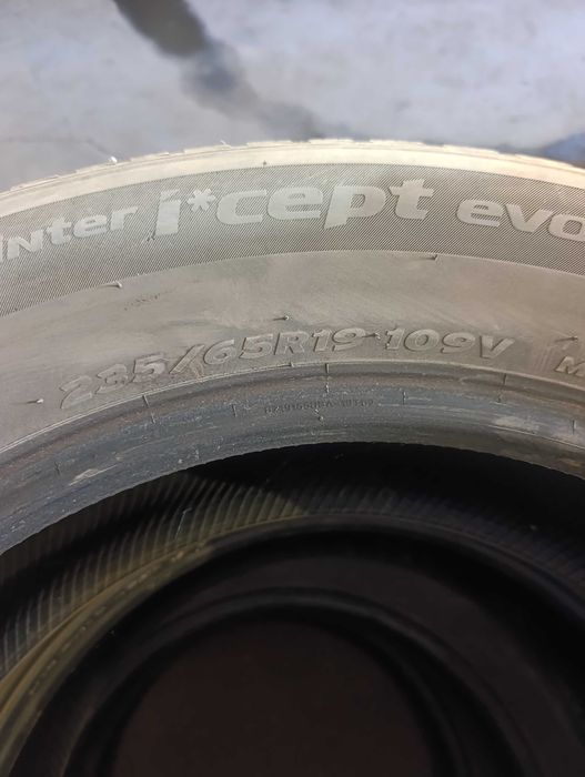 235 65 19 Зимни гуми Hankook