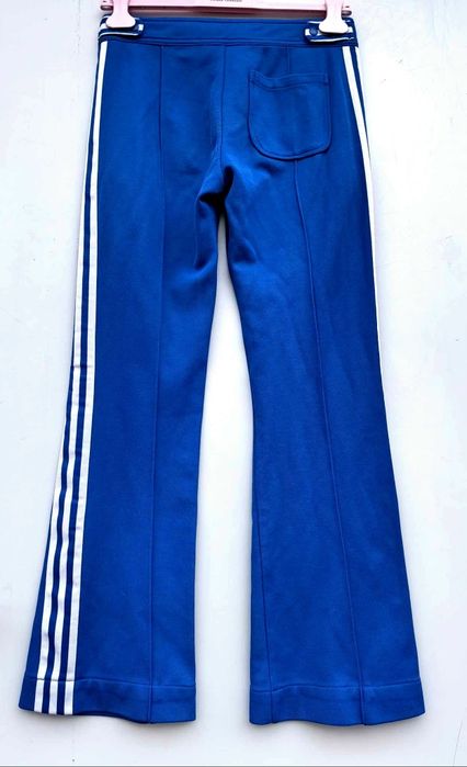 Adidas Originals оригинална дамска долница Хс размер