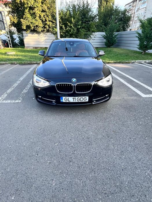 BMW 116d EfficientDynamicsc 2014-6Trepte/2 Butoane