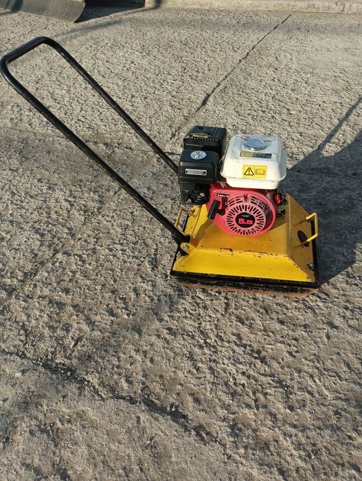 Трамбовка за настилки