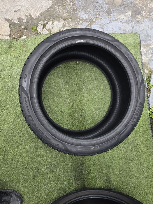 Set 255.40.20  295.35.20 pirelli m+s