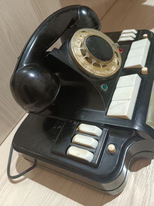 Телефон СССР бу.
