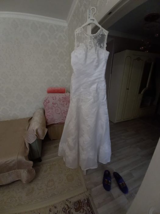 свадебное отдам бесплатно