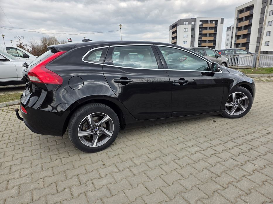 Volvo V40 - Full Options - Stare Foarte Bună
