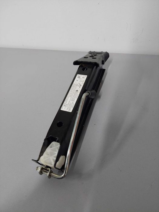 Cric AUTO OEM VW POLO UP Seat Ibiza Skoda Rapid Scala Fabia