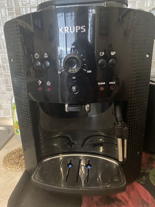 Кафе автомат Krups в отлично състояние