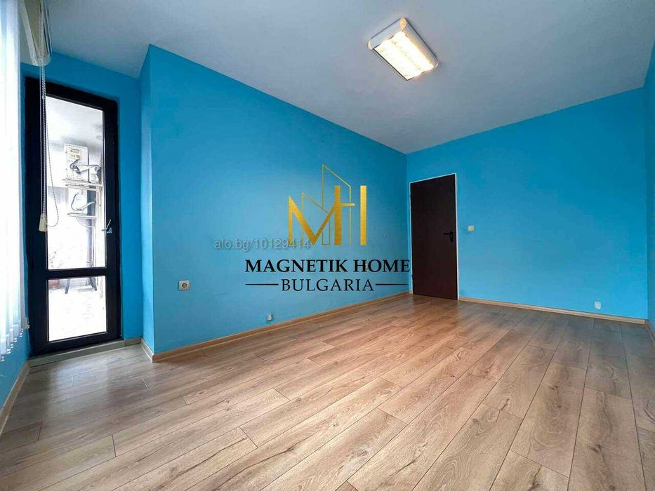 Дава се под наем Тристаен апартамент в Бургас, Възраждане - 100 кв.м за 357 € - Снимка #2