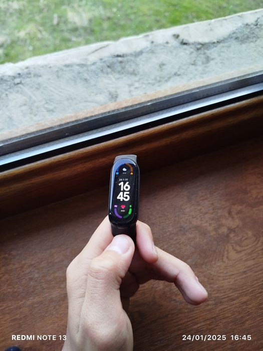 Braslet mi 6 sotiladi