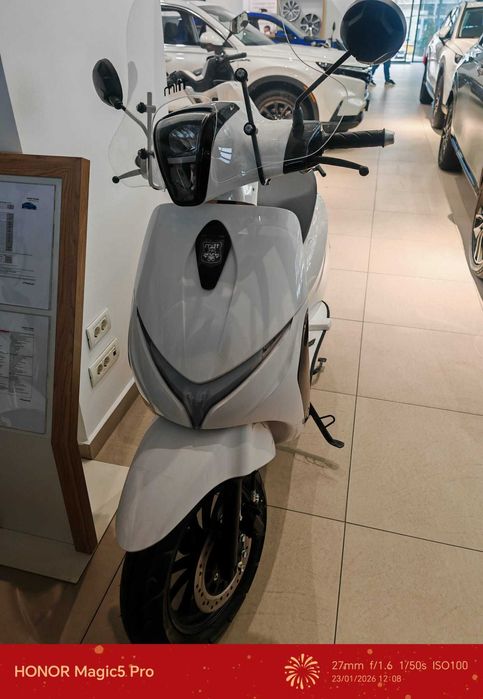 Scooter HONDA MITT 50cmc NOU!