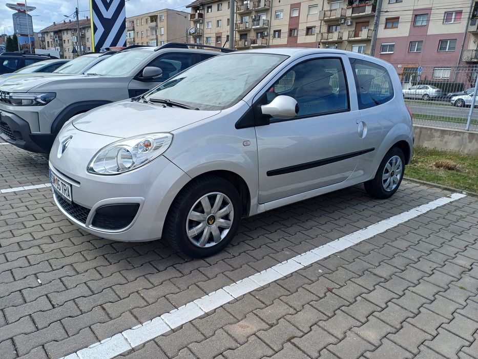 Renault Twingo II - 2009 - Benzina - Consum redus