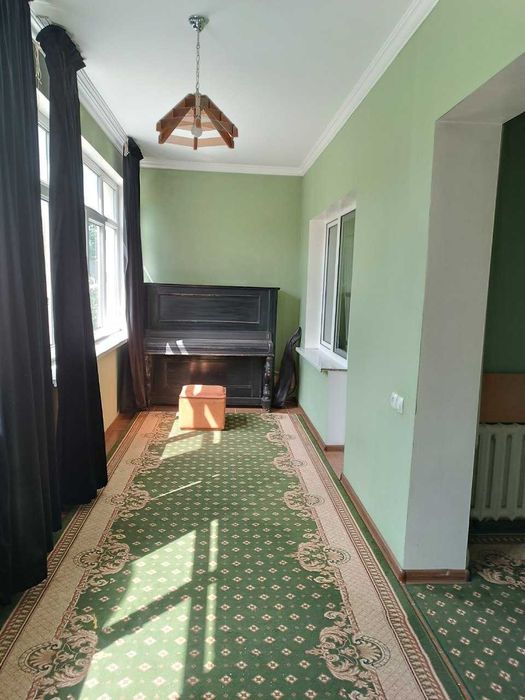 Продаётся 4-х ком. кв. Сергели 8а 4/2/9