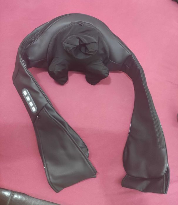 Шиацу масажор за врат, рамене и крака със затопляне