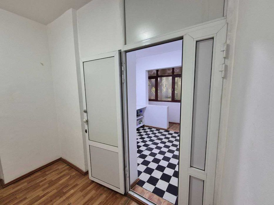 Biznes uchun noturar joy sotiladi. Продаю нежилое помещение под бизнес