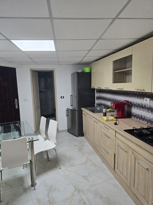 Garsoniera de inchiriat