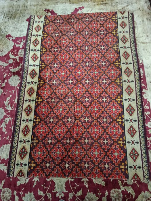 Советский ковер в хорошем состоянии