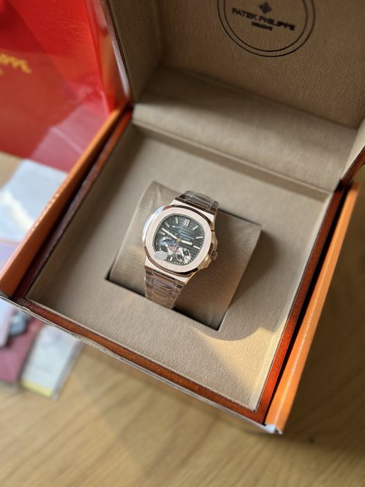 Patek Philippe Nautilus Rose Gold 40 mm