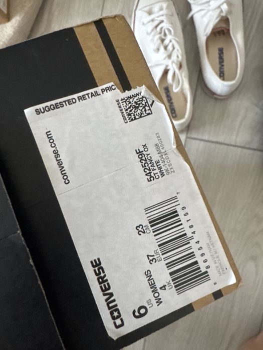 Новые кроссовки Convers оригинал 36.5